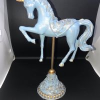 Ayaklı Unicorn At