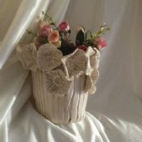 Çiçekli seramik vazo