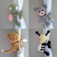 El Örgüsü Organik Amigurumi Perde Tutucu - Beşik Süsü