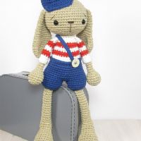 El Örgüsü Organik Amigurumi Uyku Arkadaşı Şapkalı Tavşan