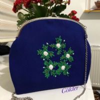 Çiçek İşlemeli Çanta
